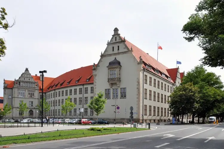 Wroclaw Bankacılık Üniversitesi